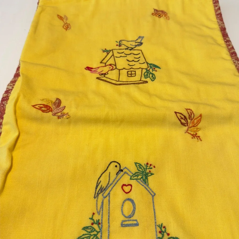 Vintage Style Yellow Birdhouse Embroidered Table Runner Reversible Red 48x15
